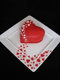 Cake Fondant Valentine Day Gateau St Valentin Coeur Heart Amour Love Auteure D Origine Au Pays De Candice Gateaux St Valentin Idee Gateau Gateau Rigolo