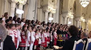 Ca din caval si hora batraneasca (like the sound of a long pipe and old ring dance). Sunete Vesele La Cantus Mundi Coborai Din Deal In Vale Youtube
