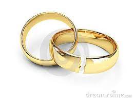Gold Broken Wedding Rings Heart Shaped Engagement Rings Divorce Mediation Divorce Images