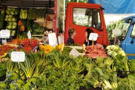 An artistic stylist, who has been in the industry for over 17 years. The Tradition Of The Mercato The Italian Street Market
