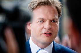 Pieter herman omtzigt (den haag, 8 januari 1974) is een nederlands politicus. Pieter Omtzigt Haalde Nog Even Diep Adem En Schreef Op Wat Er Moet Veranderen Het Parool