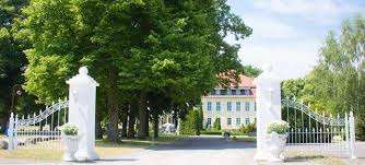 Schloss Wulkow In Berlin Hochzeit Schloss Schloss Weingut Pfalz