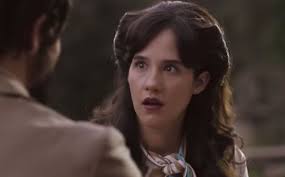 Jun 28, 2021 · a cuatro años de que la serie mexicana «la casa de las flores» fuera estrenada por streaming, su exprotagonista verónica castro y su director, manolo caro, siguen generando polémica. La Casa De Las Flores Se Despide Con Fiesta Digital Netflix Mediotiempo