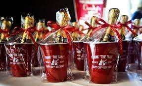 The big 50… it's not every day that you turn 50 years old. Male 50th Birthday Party Decorations Novocom Top