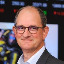 Enjoyed one of our best ever events for Fidelity wealth clients last night,  with a packed room at our Cannon Street office and many hundreds more  watching the live stream online. |