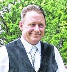 Aaron Reigle's Instagram, Twitter & Facebook