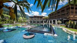 Hotel Andreus Golf Lodge St Leonhard In Passeier Stobag Wellnessurlaub Urlaub Reisen Ferienanlagen