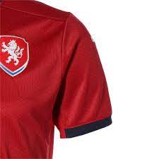Die tschechische nationalmannschaft untersteht dem verband fotbalová asociace ceské republiky und existiert erst seit 1994. Puma Tschechien Trikot Heim Em 2021 Jetzt Im Bild Shop Bestellen