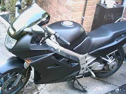 Care, maintenance and timely repairs. How Many Miles Do Motorcycle Engine Last Quora