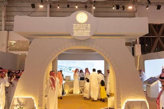 جريدة الرياض | "محمية الإمام تركي بن عبدالله الملكية" تختتم مشاركتها في معرض الصقور والصيد السعودي 2024
