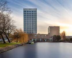 El olympic hotel se encuentra en ámsterdam, a 2,7 km del vondelpark, y cuenta con registro de entrada y salida exprés, habitaciones para no fumadores, jardín, wifi gratuita y bar. Olympic Hotel Amsterdam Amsterdam Stadt Amsterdam Hotelopia