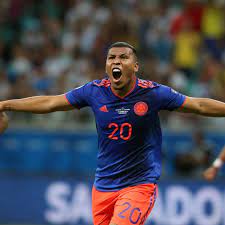 Listen for free to their radio shows, dj mix sets and podcasts. Roger Martinez Cracker Helps Colombia Past Argentina At Copa America