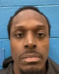 North Carolina: Deputy injured during arrest of man, woman