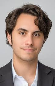 Kelly Gingerich's Instagram, Twitter & Facebook