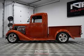 Image result for Bordeaux Maroon 1934 GMC