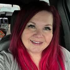 Sharon Vanderpool's Instagram, Twitter & Facebook