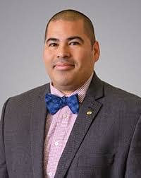 Steve Vergara's Instagram, Twitter & Facebook