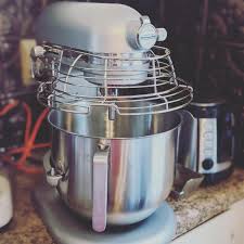 Предназначен для моторов mercruiser 4.3 литра. White Nsf Certified Commercial Series 8 Quart Bowl Lift Stand Mixer With Stainless Steel Bowl Guard Ksmc895wh Kitchenaid
