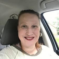 Amanda Barwick's Instagram, Twitter & Facebook