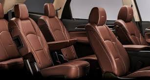 Buick Enclave Avenir With Three Rows Of Luxury Seating Step Inside The Spacious Chestnut Or Ebony Themed Interior And Revel In In 2020 Buick Enclave Buick Enclave