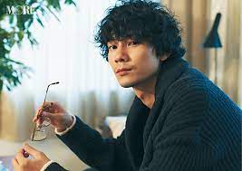 清原 翔が ジェラート ピケ の新作を着てみたら コーヒー好き男子編 2ページ目 清原翔 メンズ パーマ 種類 日本人の男性