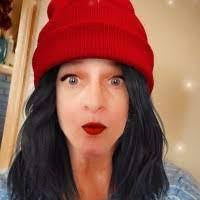 Marla Maxwell's Instagram, Twitter & Facebook