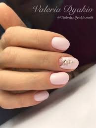 Pin By Ieva Mackonienė On Nagai Round Nail Designs Pink Gel Nails Nails