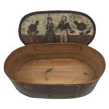 Scandinavian 18th Century Folk Art Hat Or Wick Box In 2021 Modern Decorative Boxes Decorative Boxes Wickbox