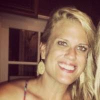 Beth Pettis's Instagram, Twitter & Facebook