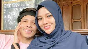 Posted on 9 mei 2021. Atta Halilintar Umumkan Aurel Hermansyah Hamil Setelah 3 Bulan Lebih Dirahasiakan
