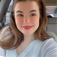 Traci Schaefer's Instagram, Twitter & Facebook