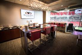 Tours will run every hour. Suites Mercedes Benz Stadium