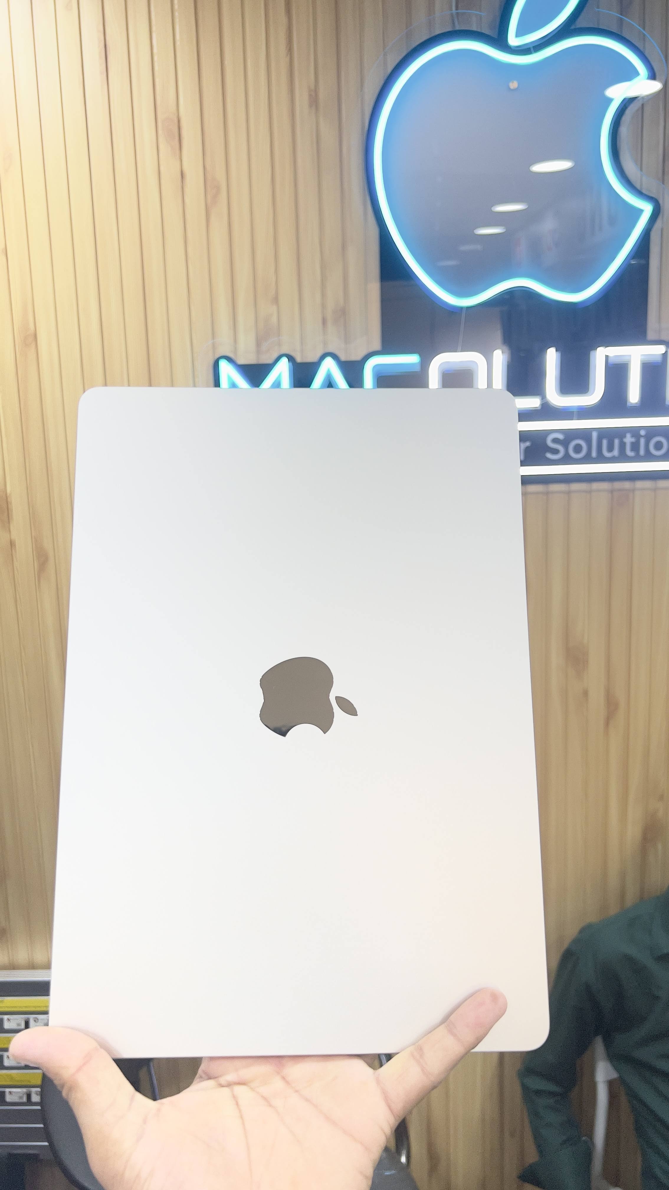 Macbook M2 8GB 256GB battery 2 Cycal product image