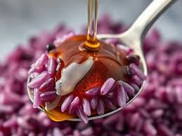 Bonnie Brown competes in National Bison Show