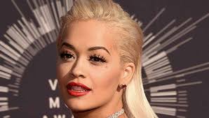 Victoria Beckham'dan sert tepki: Oğlumun peşini bırak