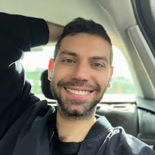 Hadi E. Damien هادي دميان (@HadiDamien)