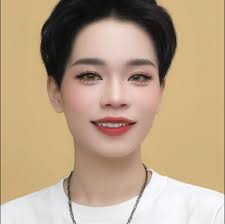 Inside the atelier, waves of sheer organza are inlaid into sensual, biotic  patterns, delicately laser-cut before being heat-bonded and hand-stitched  onto nude illusion tulle. Crafted with high-tech precision, the ethereal  details of