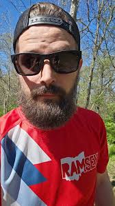 Lead The Way Dustin VanGuilder & Mike Evgen.