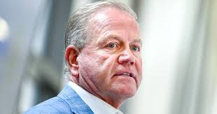 Scott Rabalais: Losing Bryce Underwood may have helped LSU build a title  team in 2025 bit.ly/4mZj7Io Was losing Bryce Underwood the spark that  helped LSU build a championship roster in 2025? Our