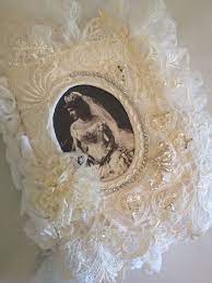 Maybe you would like to learn more about one of these? Fabric Lace Wedding Album Unique Wedding Album Wedding Album Wedding Photo Album Fabric Lace Photo Album Photo Album Vintage Looking Knigi Iz Tkani Fotoalbom Vintazh Albom