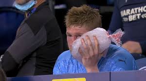 Le meneur de jeu des diables rouges kevin de bruyne vient en effet de quitter prématurément ses partenaires sur blessure. Diables Rouges L Euro De Kevin De Bruyne En Danger Apres Sa Blessure C Est Loin D Etre Ideal Rtl Sport