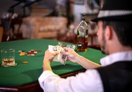 This friendly game card consists of poker hand rankings. Understanding Different Types Of Poker Players