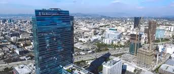 The 212 residences range from 1,605 sqft to to 3,640 sqft, with penthouses spanning 6. Ritz Carlton Residences At La Live