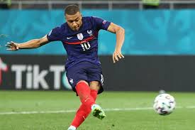 Kylian mbappé insta pm at 3am: Uhhrv Tsyphx2m