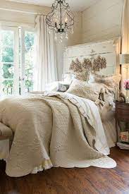 A country cottage, eclectic or rustic style decorating blend well with a traditional handmade patchwork quilt. French Market Quilt Farmhouse Bedroom Decor Shabby Chic Bedrooms Chic Bedroom