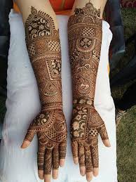 Mehendi Dresses Mehendifunction Photography Wedding Sangeet Weddingday Indianwed Dulhan Mehndi Designs Wedding Mehndi Designs Engagement Mehndi Designs