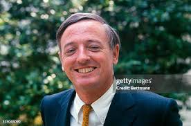 580 William Nixon Photos & High Res Pictures