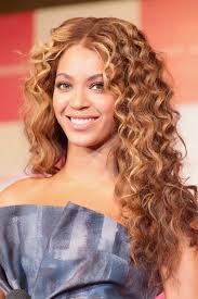 The central part will always structure the weave better. 1001 Ideas For Stunning Hairstyles For Curly Hair That You Will Love