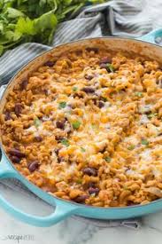 This Turkey Chili Mac And Cheese Is A Hearty Healthy One Pot Pasta That Comes Together In 30 Minutes Or Less With In 2020 Chili Mac And Cheese Turkey Chili Chili Mac