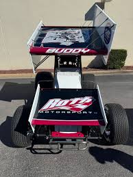 Dylan Buswell (@dylbuzz69)